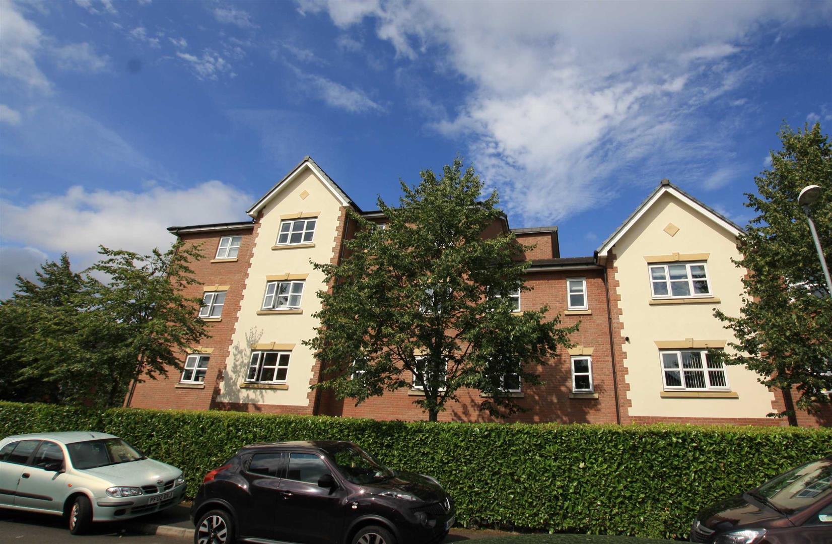 248 Lawnhurst Avenue, Manchester